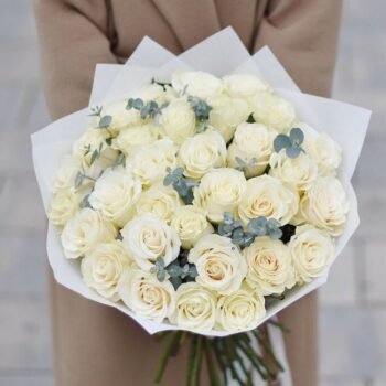 Bouquets de fleurs blanches