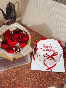 livraison fleurs et gâteau Anniversaire Rabat